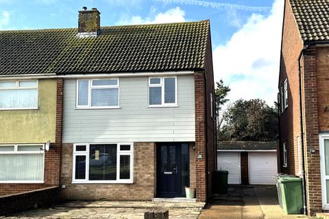 3 bedroom end of terrace house for sale, Princes Road, Eastbourne BN23