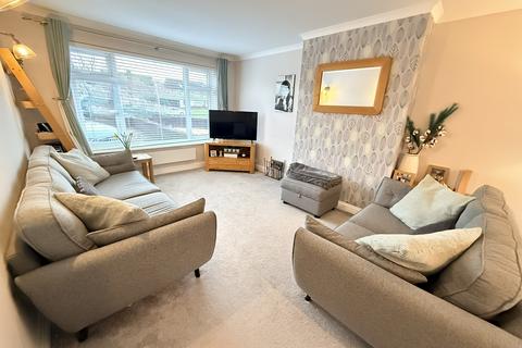 3 bedroom end of terrace house for sale, Princes Road, Eastbourne BN23