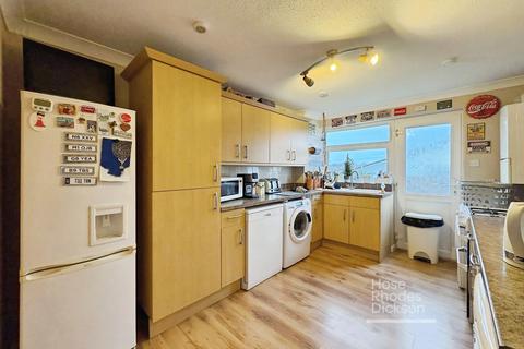 3 bedroom semi-detached house for sale, Binstead Lodge Road, Ryde, Isle of Wight