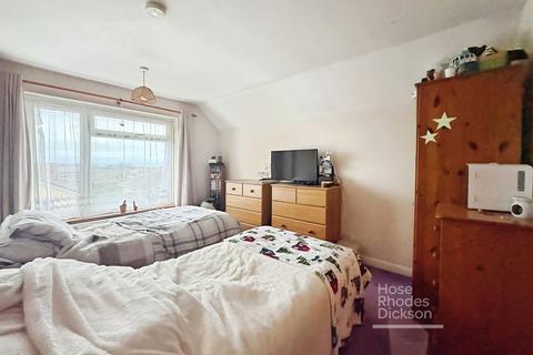 3 bedroom semi-detached house for sale, Binstead Lodge Road, Ryde, Isle of Wight