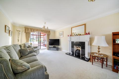 4 bedroom detached house for sale, Hazelwood Drive, Gonerby Hill Foot, Grantham, Lincolnshire, NG31