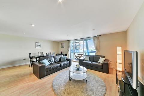 2 bedroom flat to rent, Apollo Building, Newton Place, London, E14