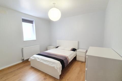 undefined, London Road, Southampton, SO15