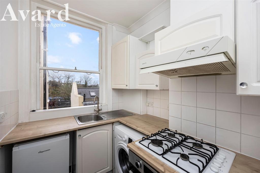 Springfield Road 150 Flat 2-007.JPG