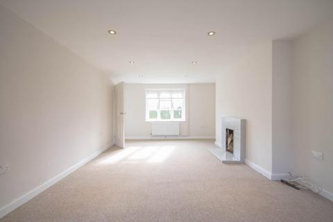 3 bedroom semi-detached house to rent, Main Street, Hardwick, Cambridge