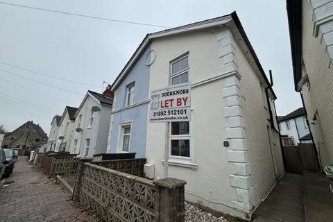2 bedroom semi-detached house to rent, Granville Road, Tunbridge Wells
