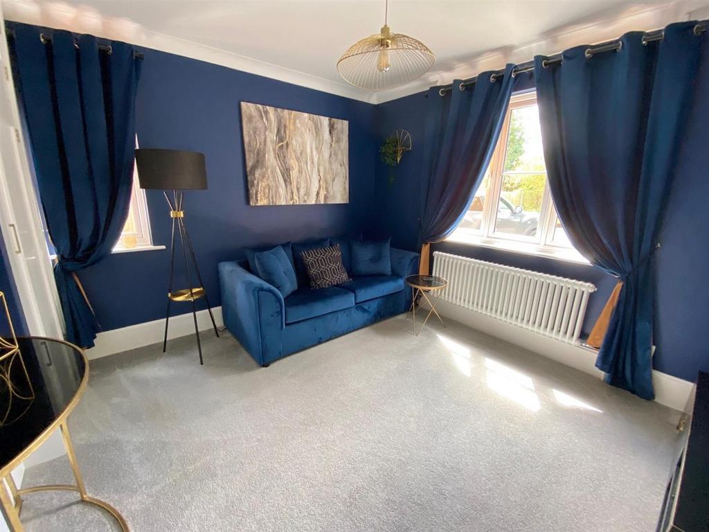 Sitting Room.jpg