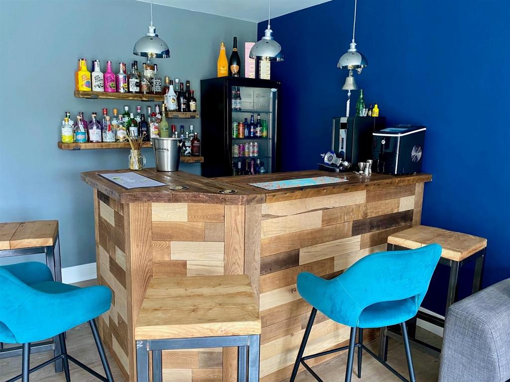 Bar In Games Room.jpg