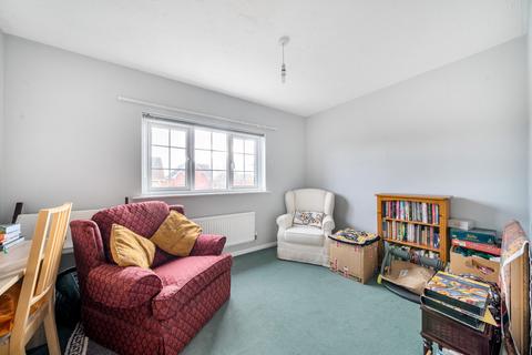 2 bedroom semi-detached house for sale, Gardenia Drive, Fareham, Hampshire, PO15