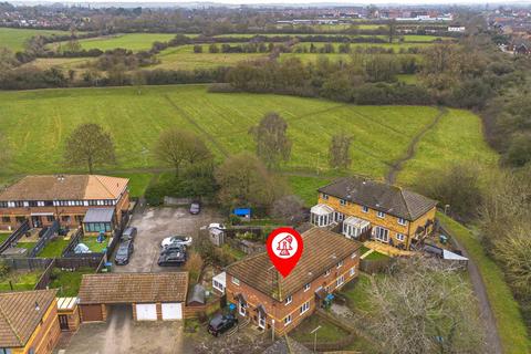 1 bedroom end of terrace house for sale, The Pastures, Aylesbury HP20