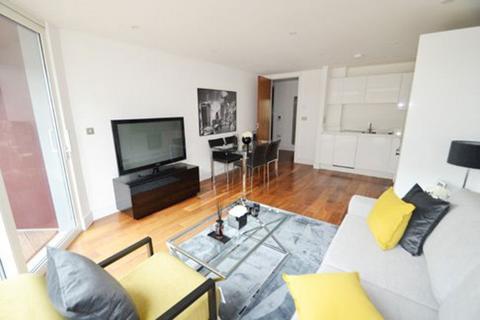undefined, Lovely, Spacious 1 Bed with Communal Roof Terrace
