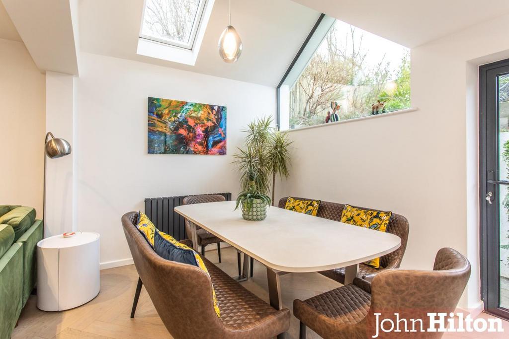 Coombe Rise53.jpg