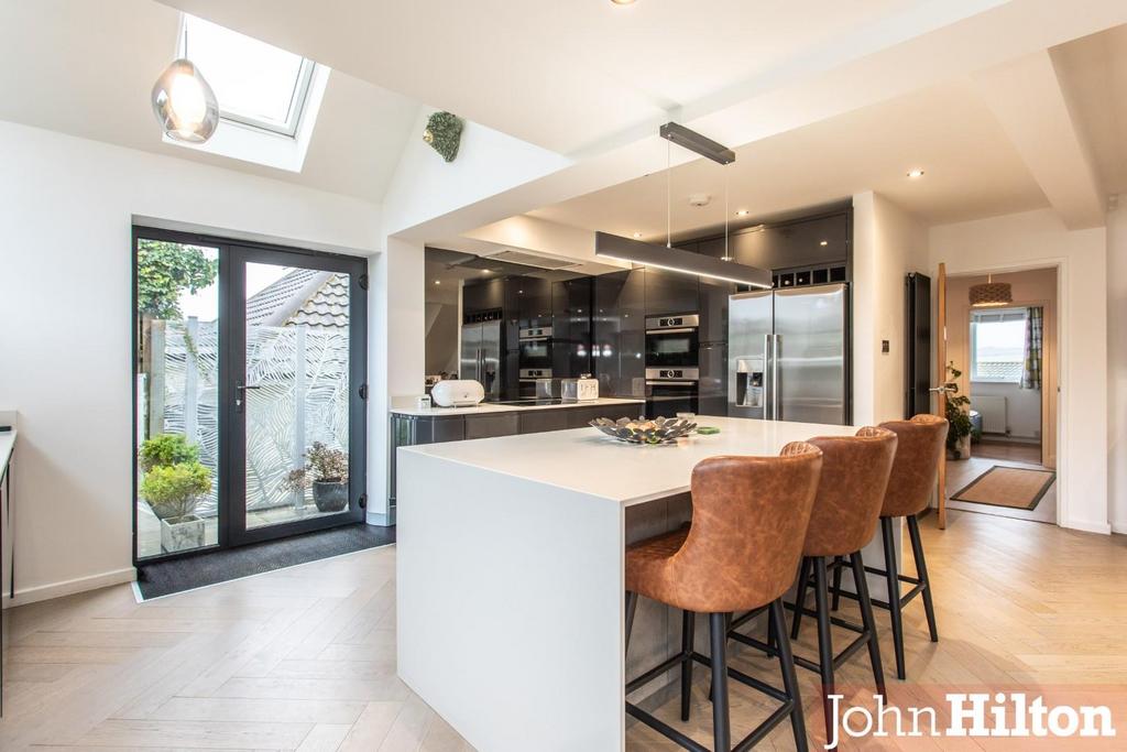 Coombe Rise50.jpg