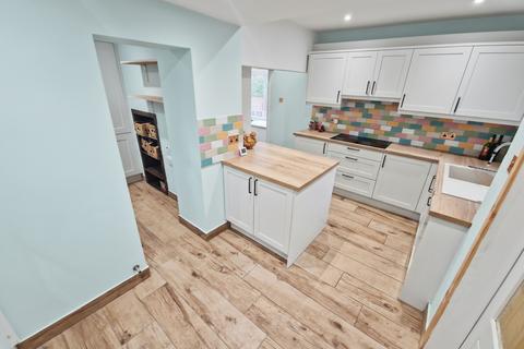 undefined, Mountside Crescent, Prestwich, M25