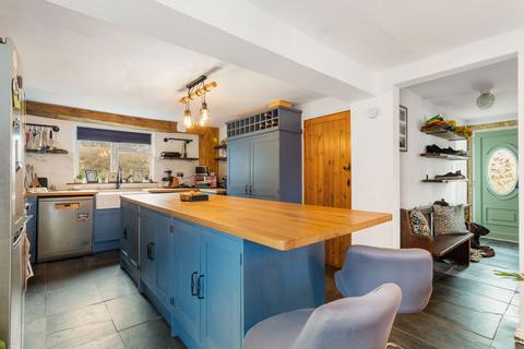 undefined, Ledbury Road, Dymock, Gloucestershire