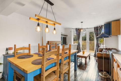 undefined, Ledbury Road, Dymock, Gloucestershire