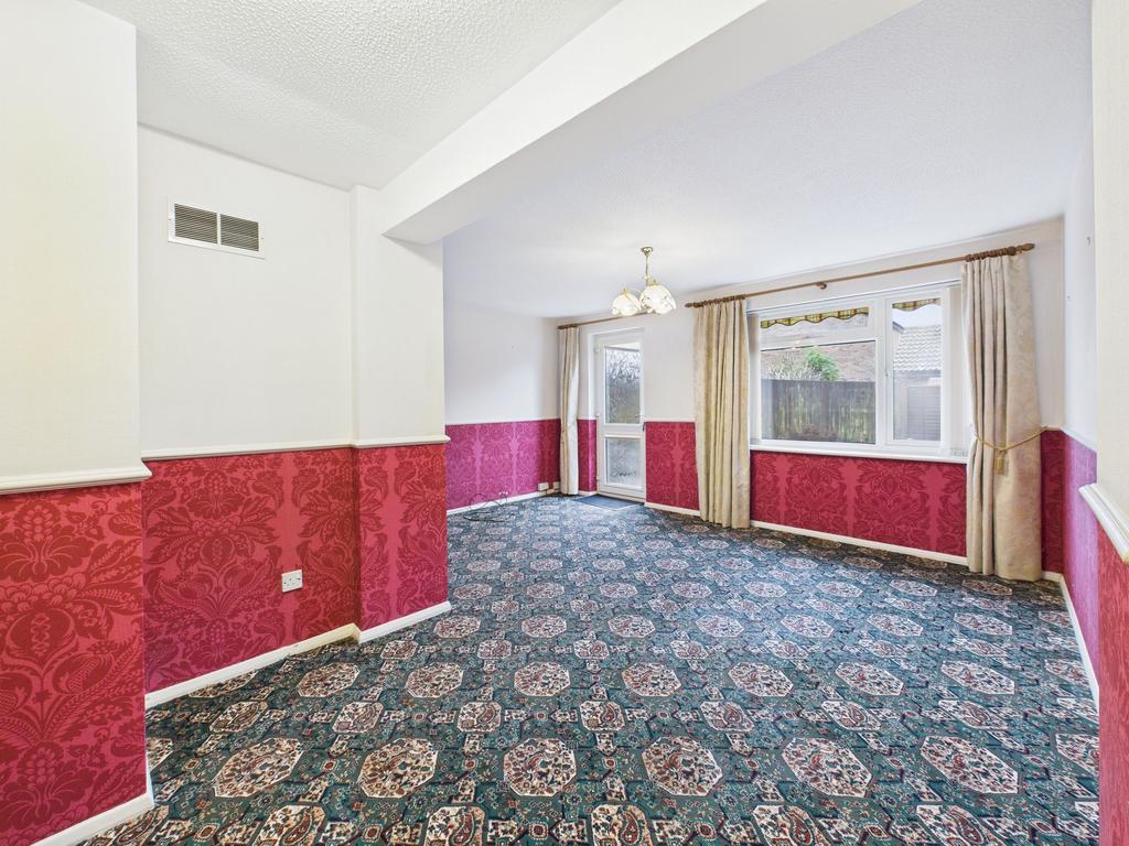 Sitting/Dining Room