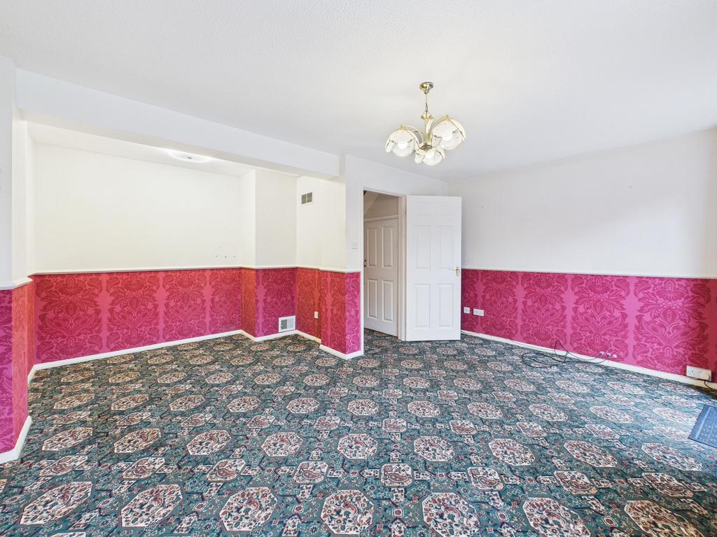 Sitting/Dining Room