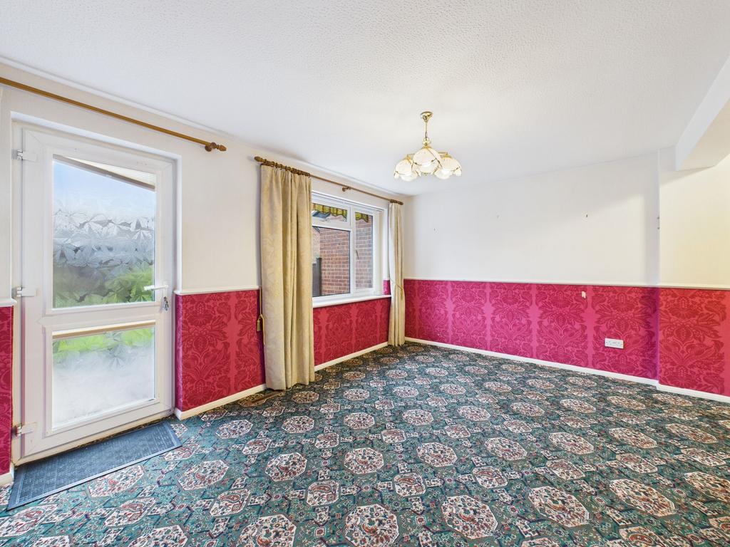 Sitting/Dining Room