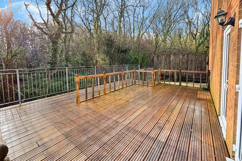 2 bedroom apartment for sale, Nelson Drive, Cowes, Isle of Wight