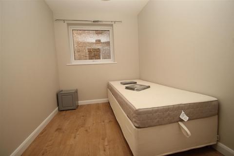 undefined, Ashby Court, Hemel Hempstead, HP2
