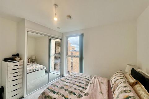 1 bedroom apartment for sale, 34 Prince Regent Road, Hounslow TW3
