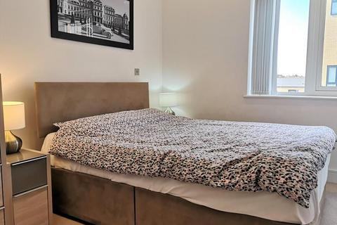 1 bedroom flat for sale, Silverworks Close, London NW9