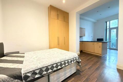 11 Quex Road, London NW6