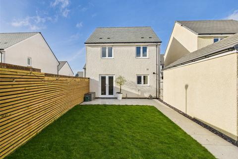 4 bedroom detached house for sale, Trenant Gardens, Wadebridge, Cornwall