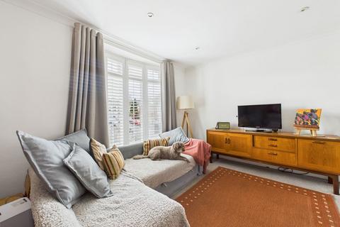 2 bedroom flat for sale, Old Shoreham Road, Brighton, BN1 5DD