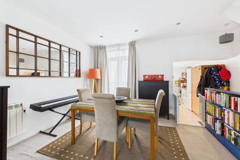 2 bedroom flat for sale, Old Shoreham Road, Brighton, BN1 5DD