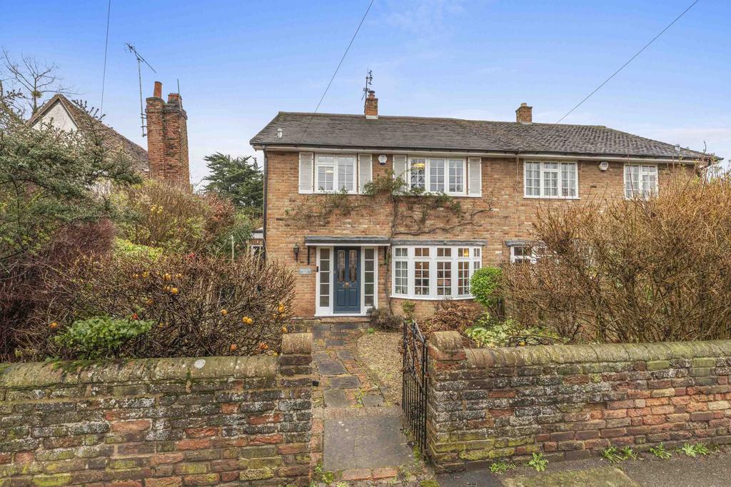 Badgers Rest, Bisham Village, SL7 1 RR (LOW RES)-22