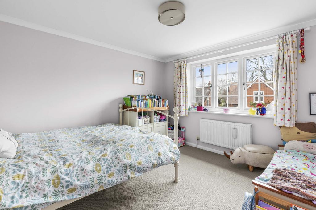 Badgers Rest, Bisham Village, SL7 1 RR (LOW RES)-3