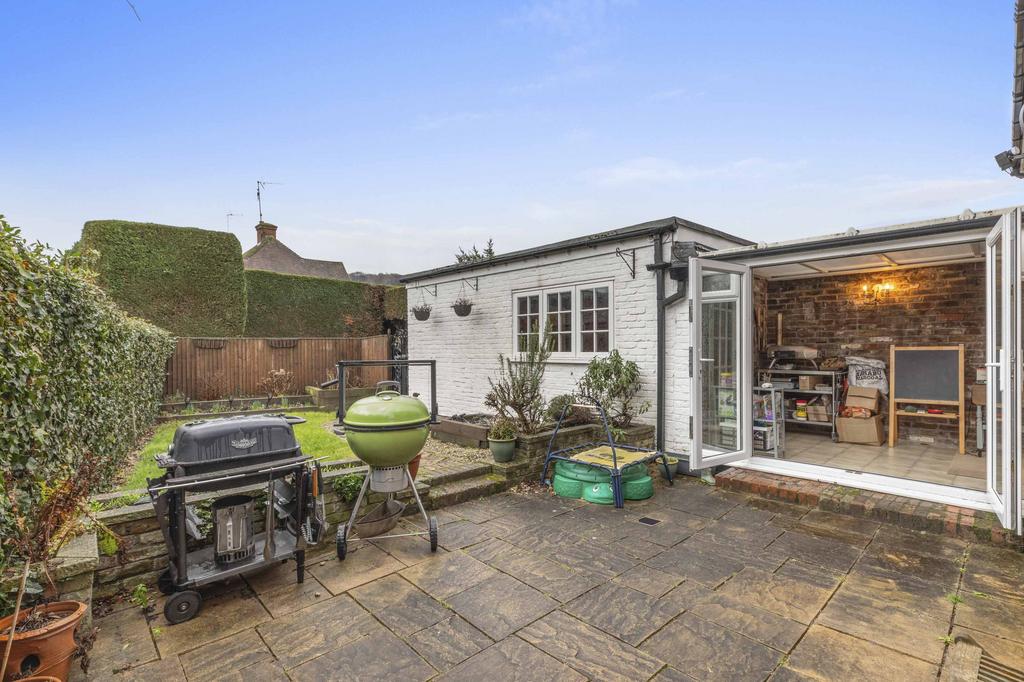 Badgers Rest, Bisham Village, SL7 1 RR (LOW RES)-16