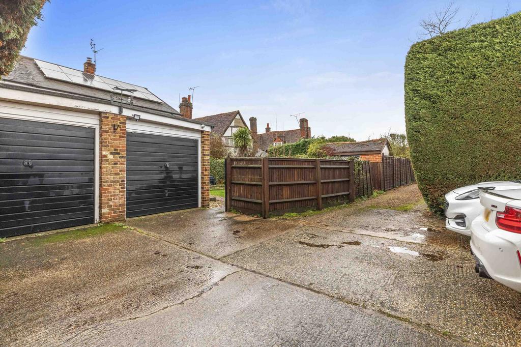 Badgers Rest, Bisham Village, SL7 1 RR (LOW RES)-20