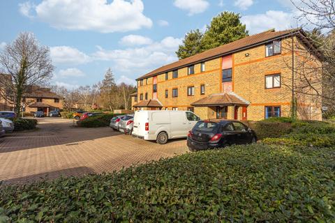 undefined, Oakside Court, Horley RH6