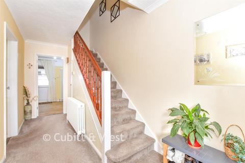 3 bedroom terraced house for sale, London Road, Portsmouth PO2