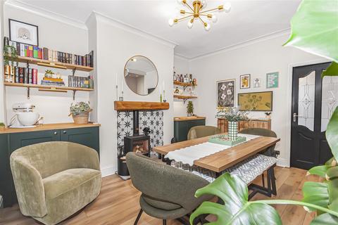 2 bedroom terraced house for sale, Robert Street, Ramsbottom, Bury