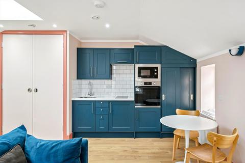 undefined, Saville Road, London W4