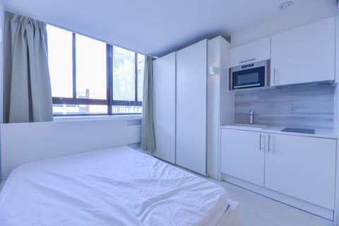 Studio to rent, College Road, Harrow HA1