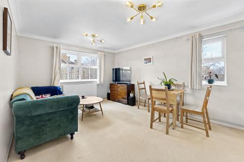 1 bedroom flat for sale, Moriatry Close, Holloway, N7
