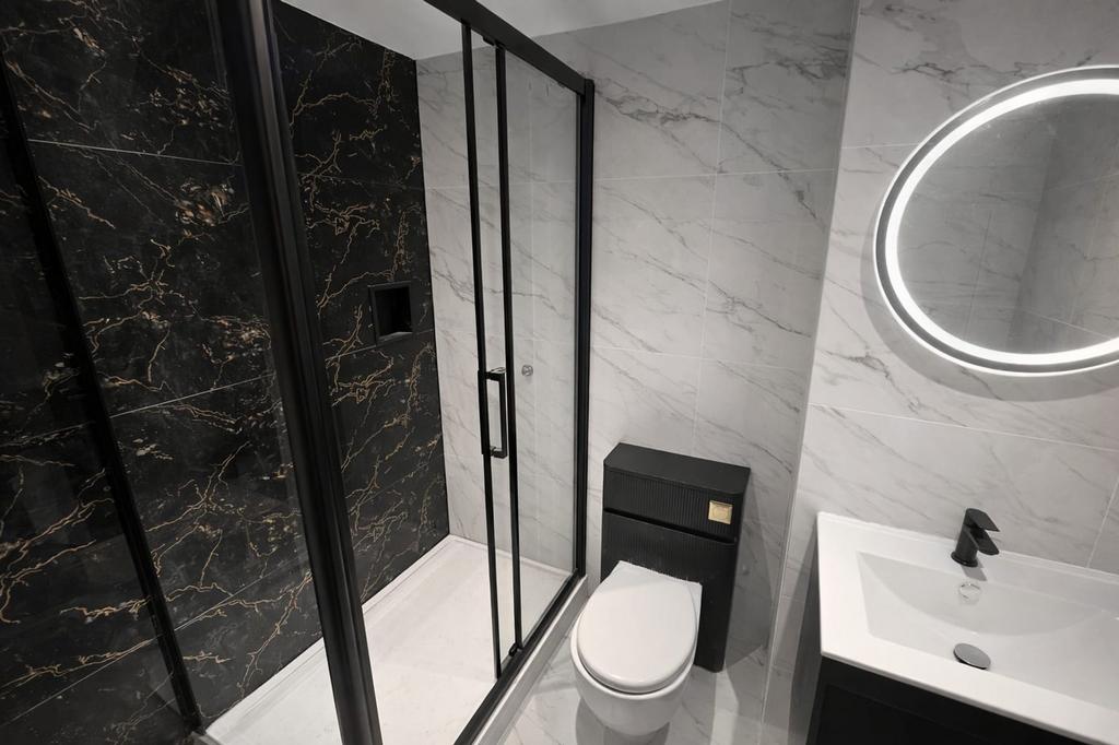 Bathroom/Toilet