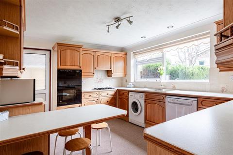 undefined, Welbeck Close, Burgess Hill