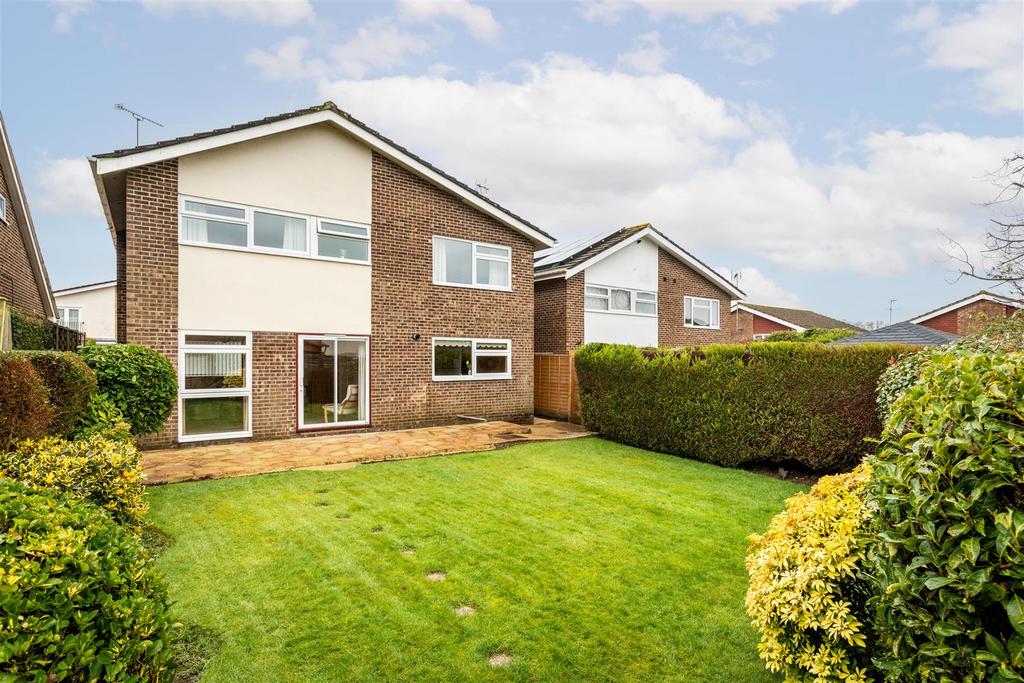 Welbeck Close-2.jpg