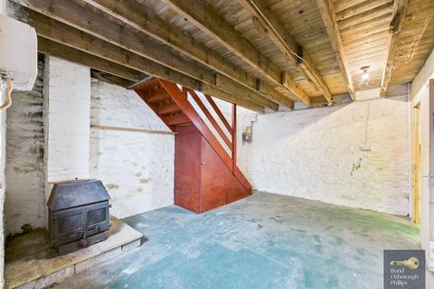2 bedroom terraced house for sale, Glove Court, Villa Road, Torrington