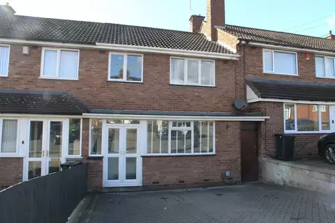 3 bedroom terraced house for sale, Cobham Road, Halesowen B63