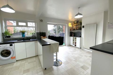 3 bedroom terraced house for sale, Cobham Road, Halesowen B63