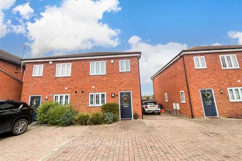 undefined, Elverston Side, Laindon, Basildon, Essex