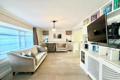 undefined, Florida Close, Bushey WD23