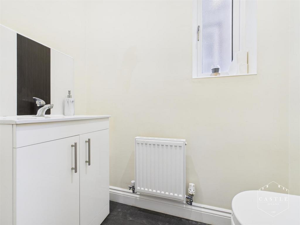 Guest cloakroom